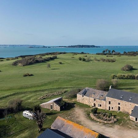 La Ferme Du Golf, Gite Atypique Et Artistique Lancieux Eksteriør billede