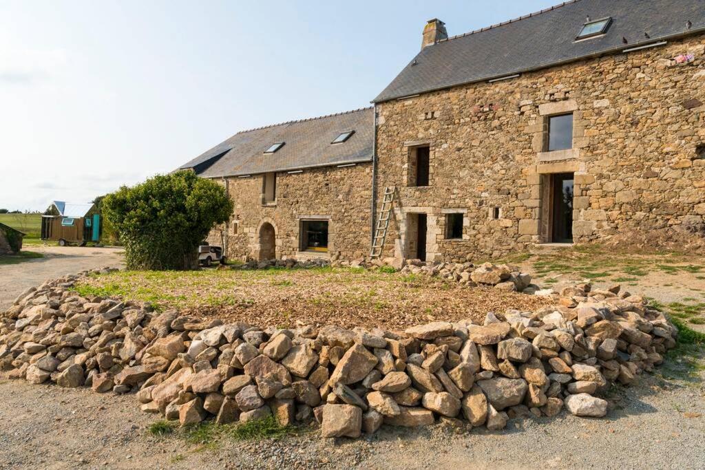 La Ferme Du Golf, Gite Atypique Et Artistique Lancieux Eksteriør billede