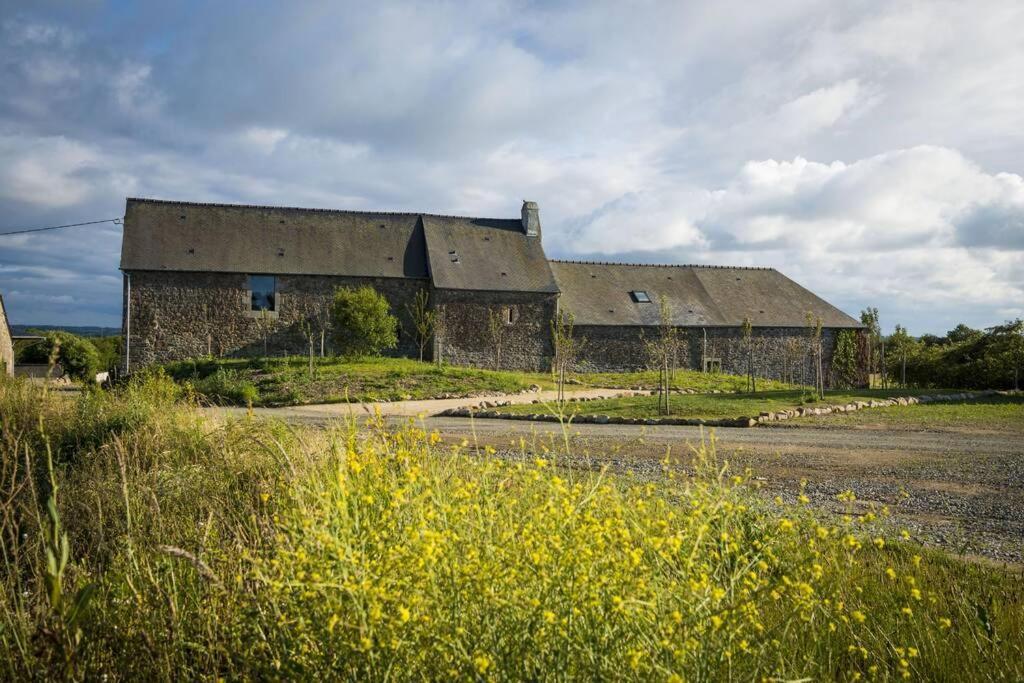 La Ferme Du Golf, Gite Atypique Et Artistique Lancieux Eksteriør billede