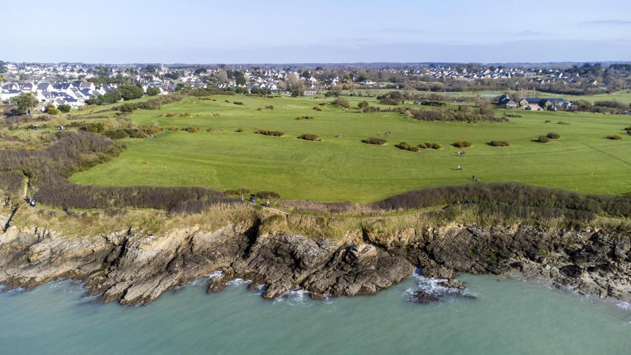 La Ferme Du Golf, Gite Atypique Et Artistique Lancieux Eksteriør billede